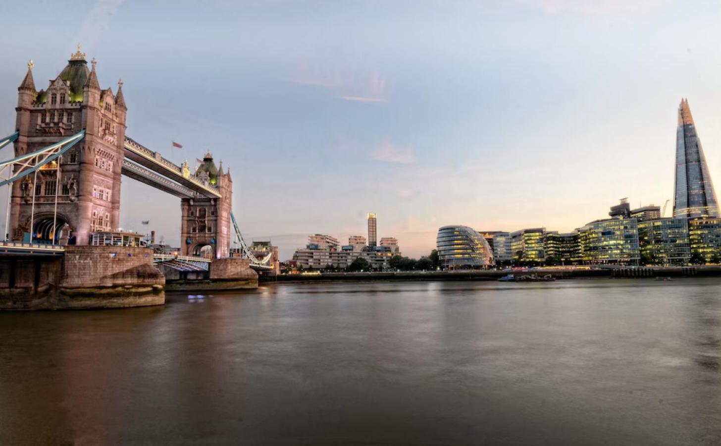 Cosy Entire Flat In Whitechapel Apartment ลอนดอน ภายนอก รูปภาพ